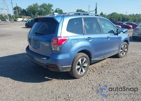 2017 Subaru Forester 2.5I Premium z USA, uszkodzony, nr VIN JF2SJAEC8HH453120